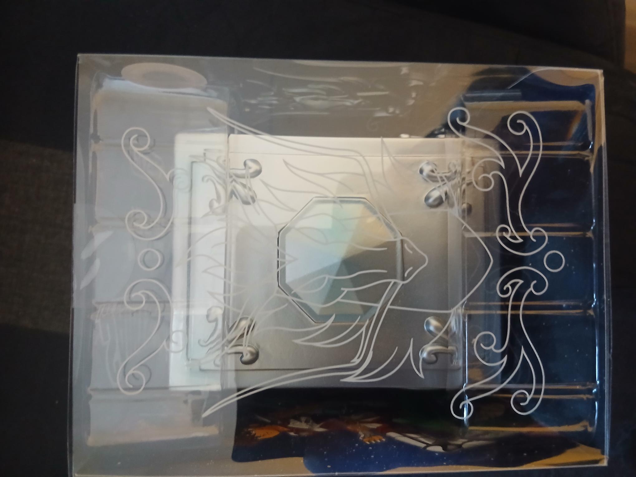 PLASTOY SAINT SEIYA TIRELIRE DRAGON / SHIRYU PANDORA BOX  15 CM