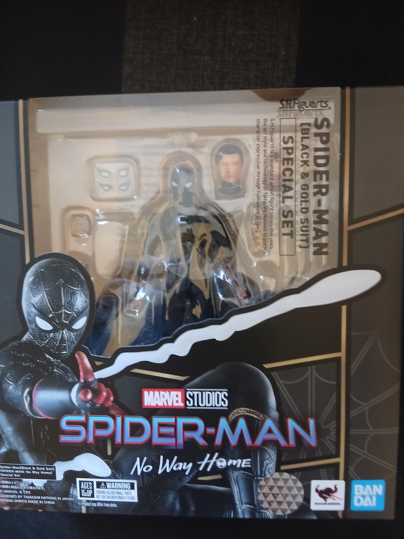 Spider-Man : No Way Home figurine S.H. Figuarts Spider-Man Black & Gold Suit (Special Set) 15 cm