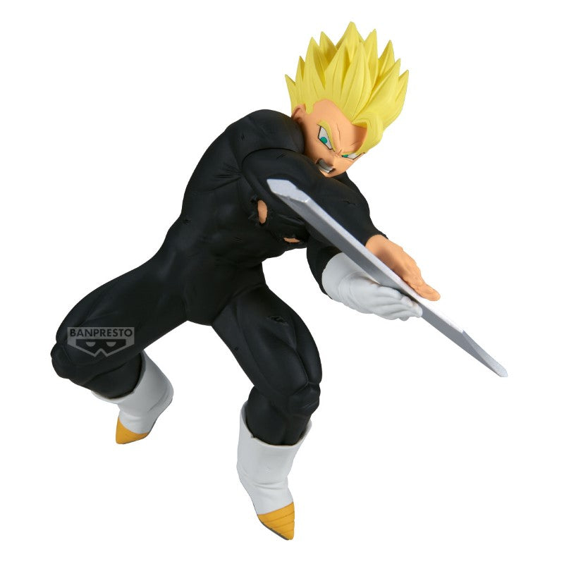 Figurine de collection Banpresto, guerrier aux cheveux jaunes, tenue noire, épée, exclusive Sanctuary Collector
